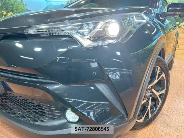 Toyota C-HR 2017-08 357839-12