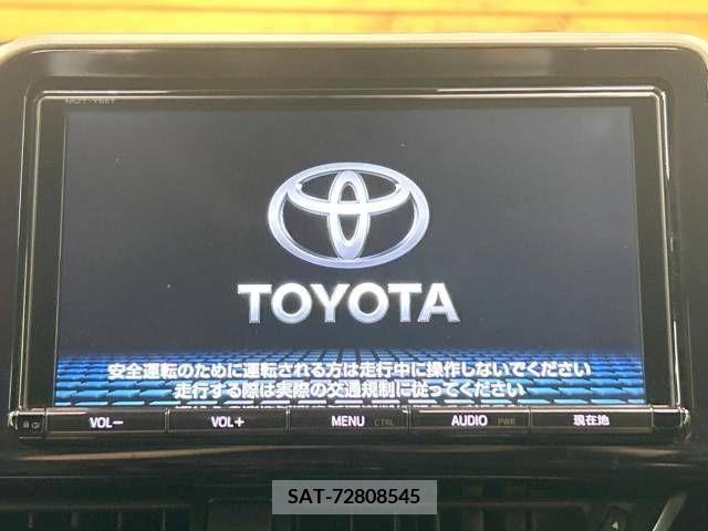Toyota C-HR 2017-08 357839-2