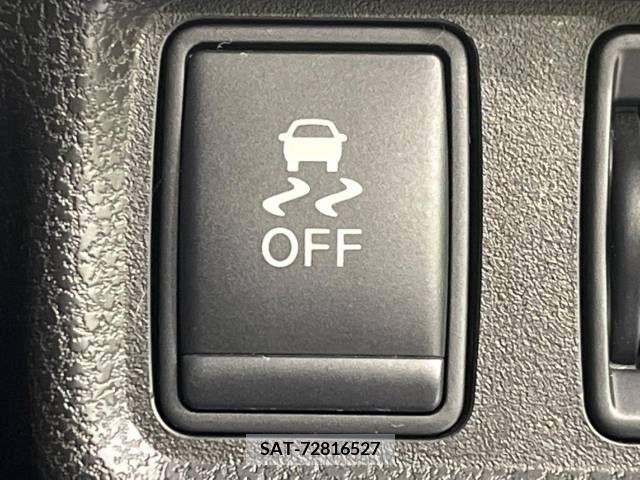 Nissan NOTE 2014-04 377921-7