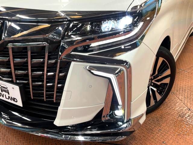 Toyota ALPHARD 2023-01 24821-12