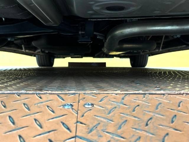 Toyota ALPHARD 2023-01 24821-18