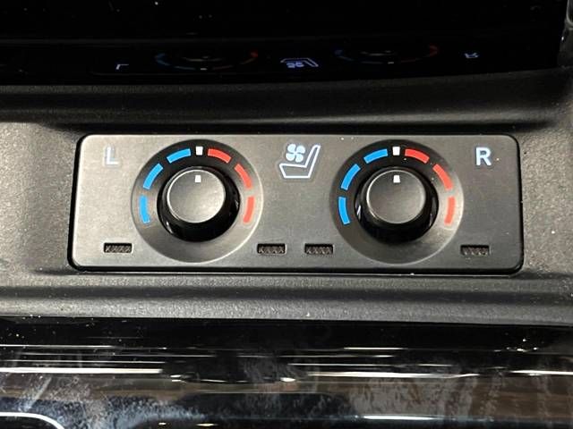 Toyota ALPHARD 2023-01 24821-6