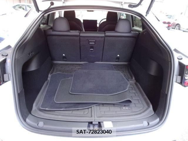 Tesla MODEL Y 2023-06 287622-10