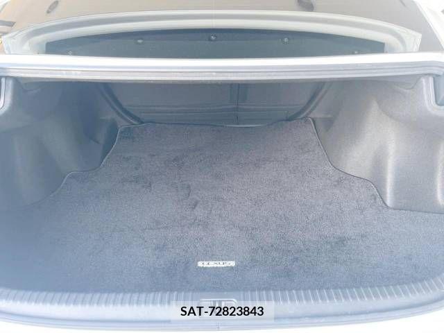 Lexus RC 2015-11 243521-10
