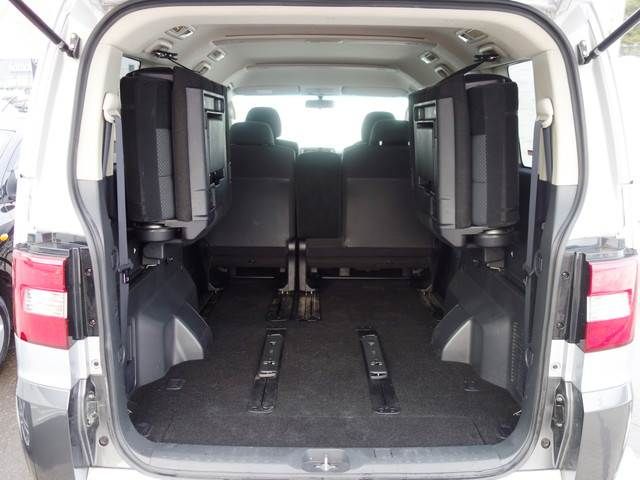 Mitsubishi DELICA D5 2007-10 1659-17