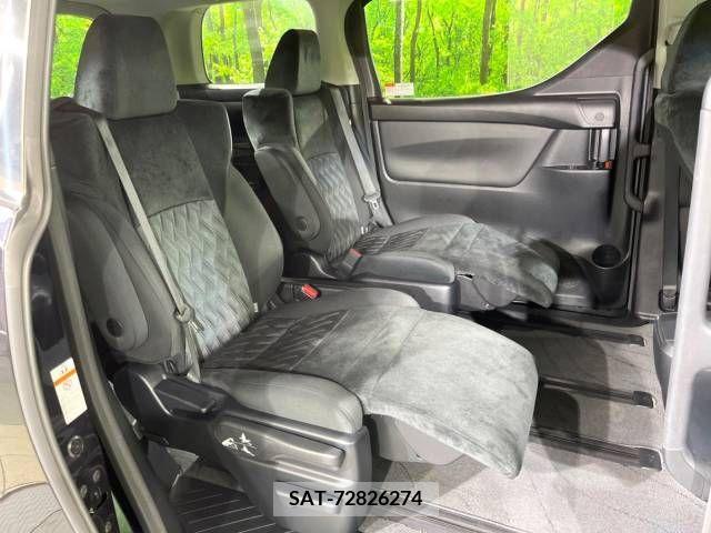 Toyota VELLFIRE 2018-10 299453-9