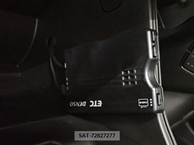 Suzuki HUSTLER 2022-04 312966-9