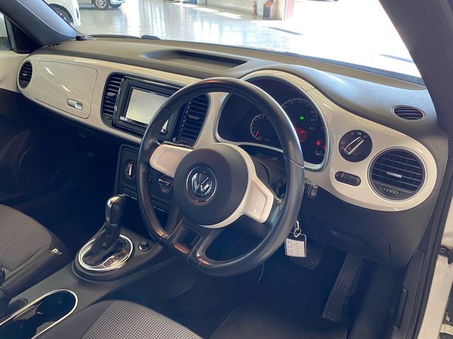 VolksWagen THE BEETLE 2013-06 4007-24