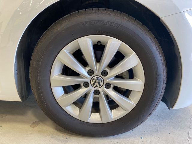 VolksWagen THE BEETLE 2013-06 4007-7