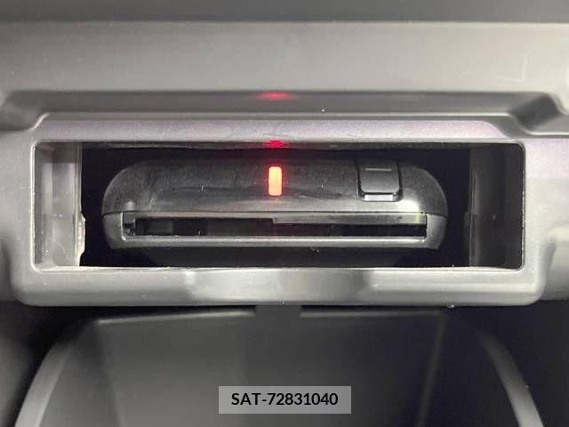 Toyota VELLFIRE 2013-11 213997-7