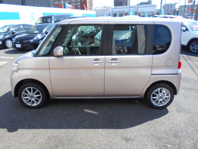 Daihatsu TANTO 2012-06 22142-4