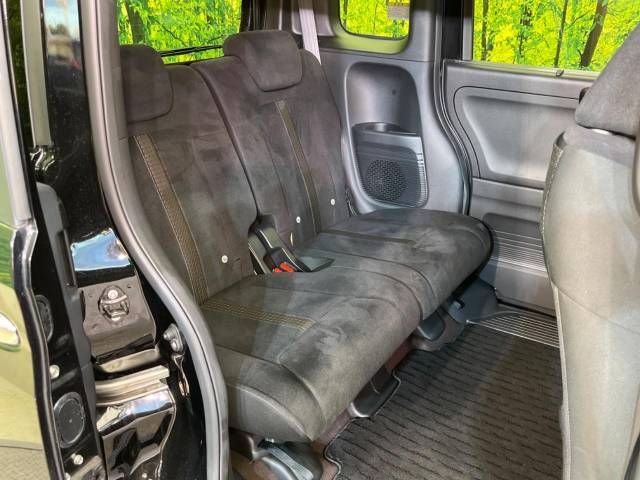 Honda N BOX CUSTOM 2019-03 185515-9