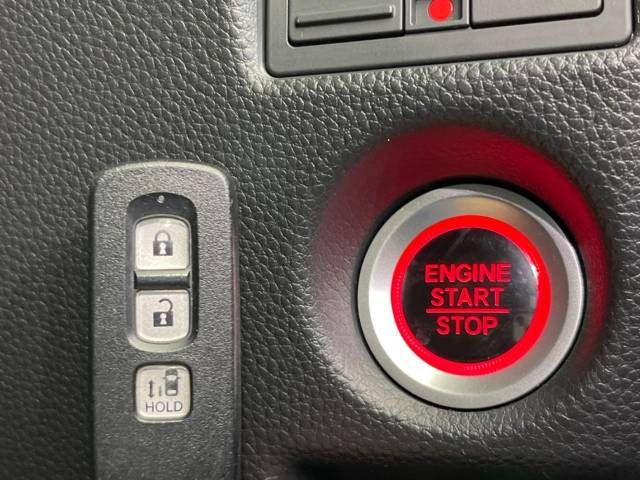 Honda N BOX CUSTOM 2019-03 185515-7