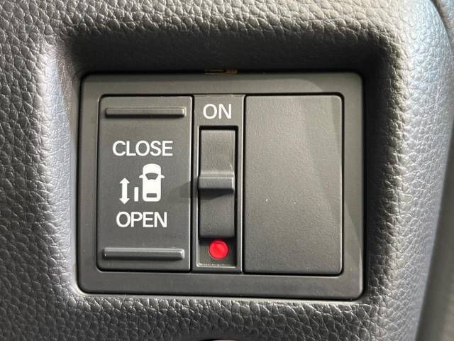 Honda N BOX CUSTOM 2019-03 185515-5