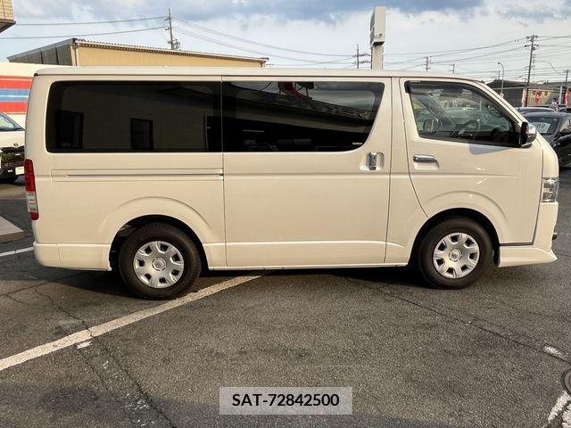 Toyota REGIUSACE VAN 2019-09 324468-3