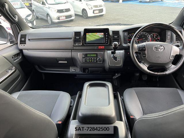 Toyota REGIUSACE VAN 2019-09 324468-13