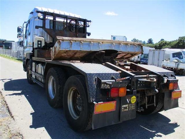 Isuzu GIGA 2003-11 1829-3