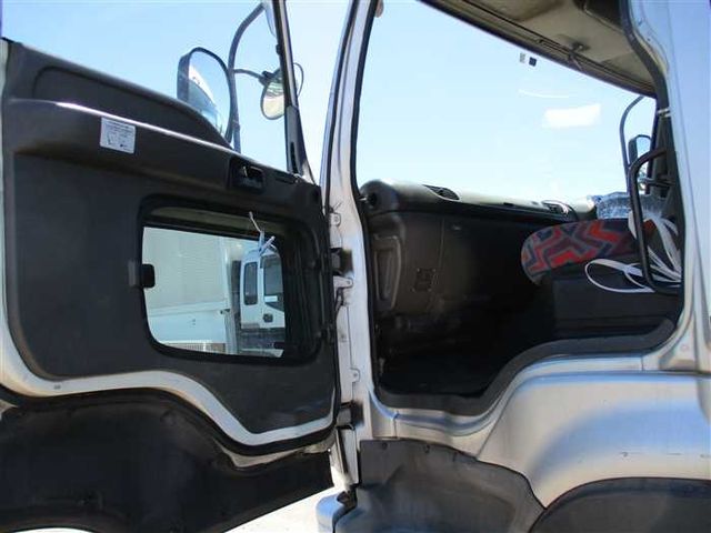 Isuzu GIGA 2003-11 1829-27