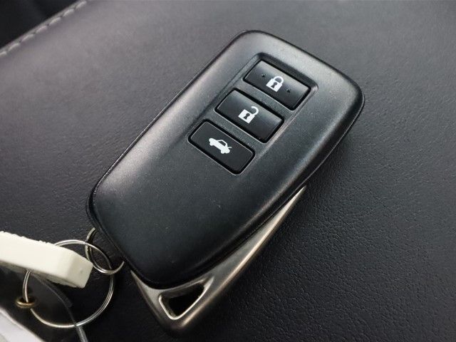 Lexus GS 2016-02 192451-27