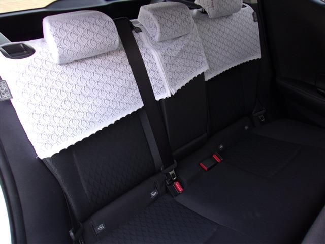 Toyota AQUA 2021-09 185681-22