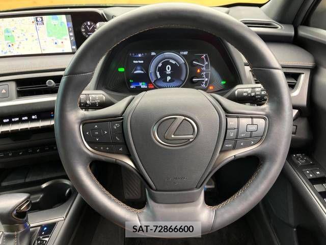 Lexus UX 2020-06 275939-12