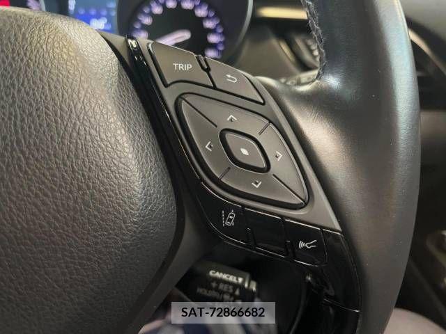 Toyota C-HR 2018-04 294917-5