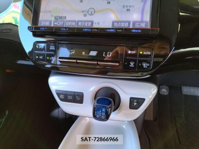 Toyota PRIUS 2015-12 366651-14