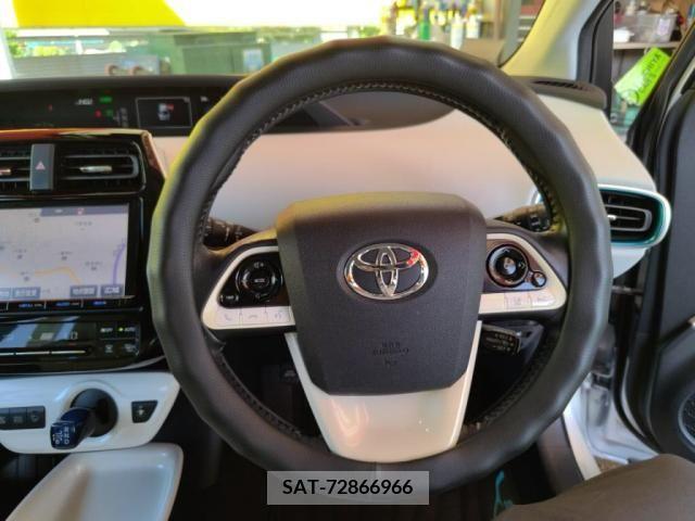 Toyota PRIUS 2015-12 366651-13