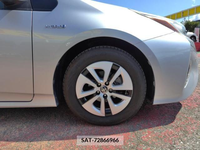Toyota PRIUS 2015-12 366651-26