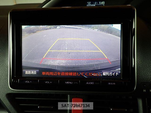 Toyota VOXY 2015-12 370474-12