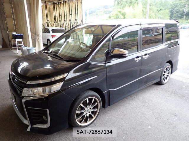 Toyota VOXY 2015-12 370474-6