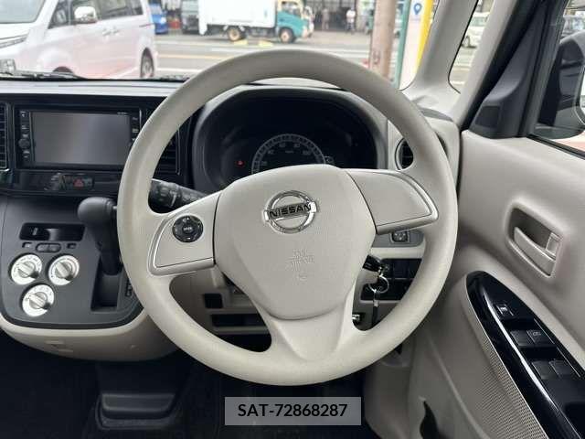 Nissan ROOX 2018-08 323879-5