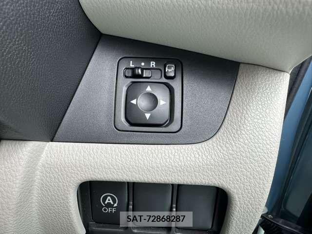 Nissan ROOX 2018-08 323879-12