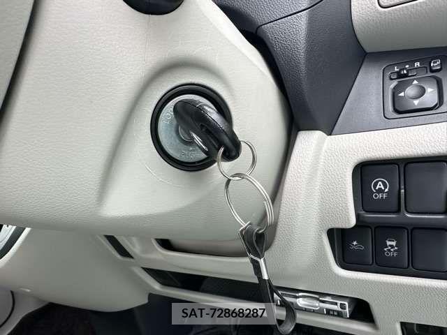 Nissan ROOX 2018-08 323879-11