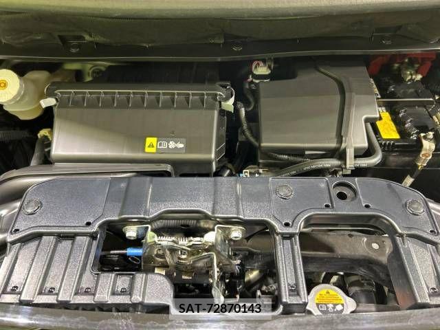 Nissan ROOX 2022-05 217972-17