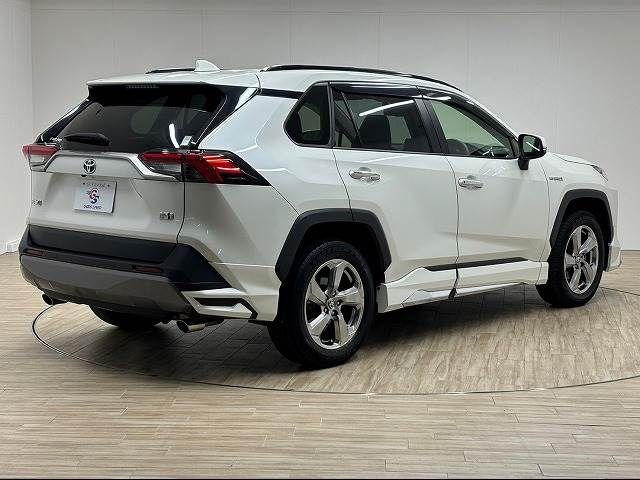 Toyota RAV4 2019-10 14332-13