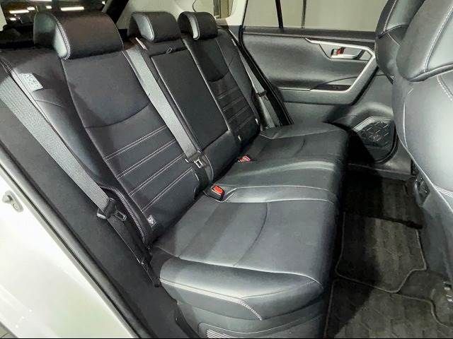 Toyota RAV4 2019-10 14332-5