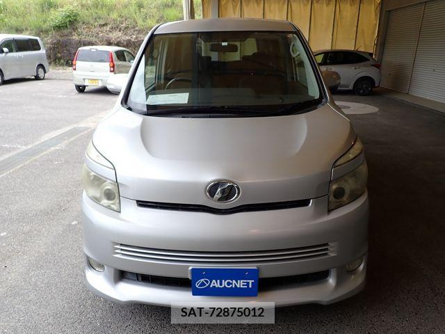 Toyota VOXY 2008-01 289205-2