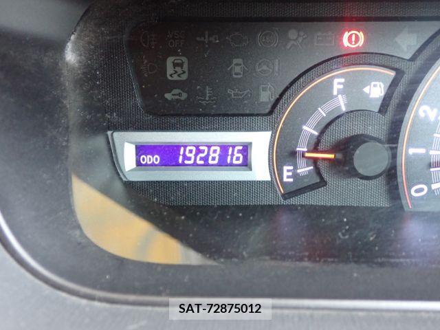 Toyota VOXY 2008-01 289205-8