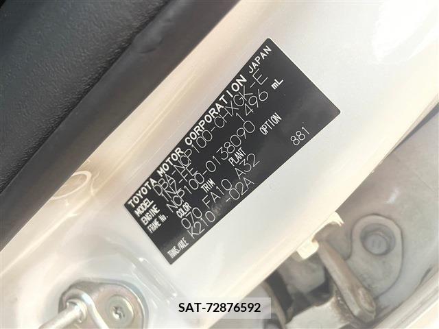 Toyota RACTIS 2009-09 313635-18