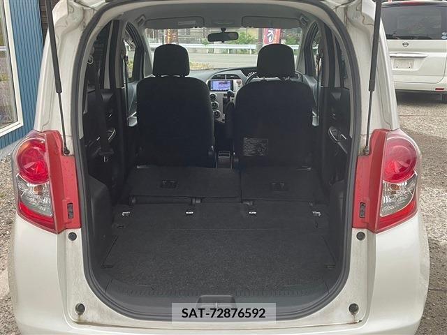 Toyota RACTIS 2009-09 313635-16