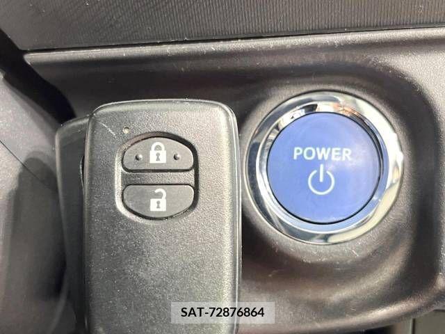 Toyota AQUA 2013-06 292311-7