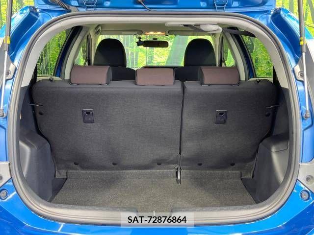 Toyota AQUA 2013-06 292311-11
