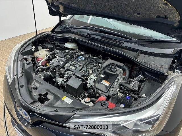 Toyota C-HR 2017-01 264558-17