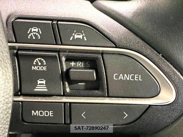 Toyota VOXY 2022-10 347464-5