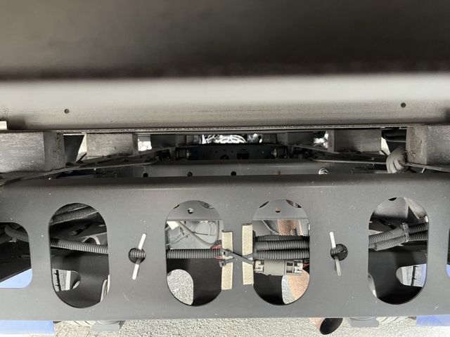 Isuzu ELF TRUCK 2018-07 21299-13
