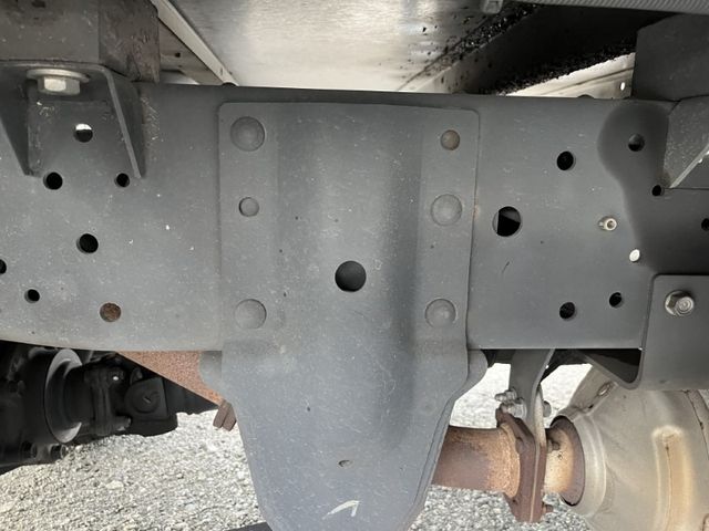 Isuzu ELF TRUCK 2018-07 21299-26