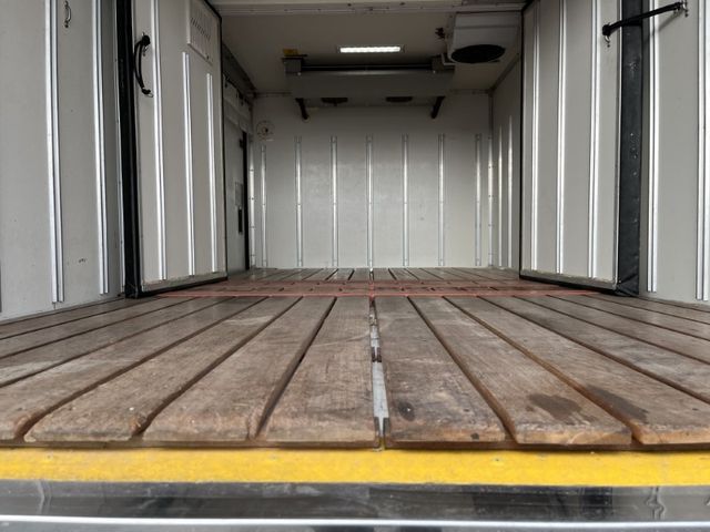 Isuzu ELF TRUCK 2018-07 21299-9