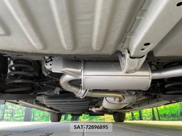 Toyota NOAH 2017-01 336247-19