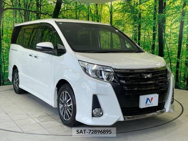 Toyota NOAH 2017-01 336247-16